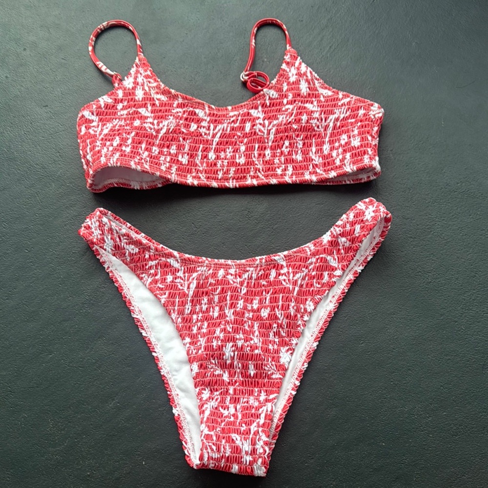 women’s swimsuit. never worn